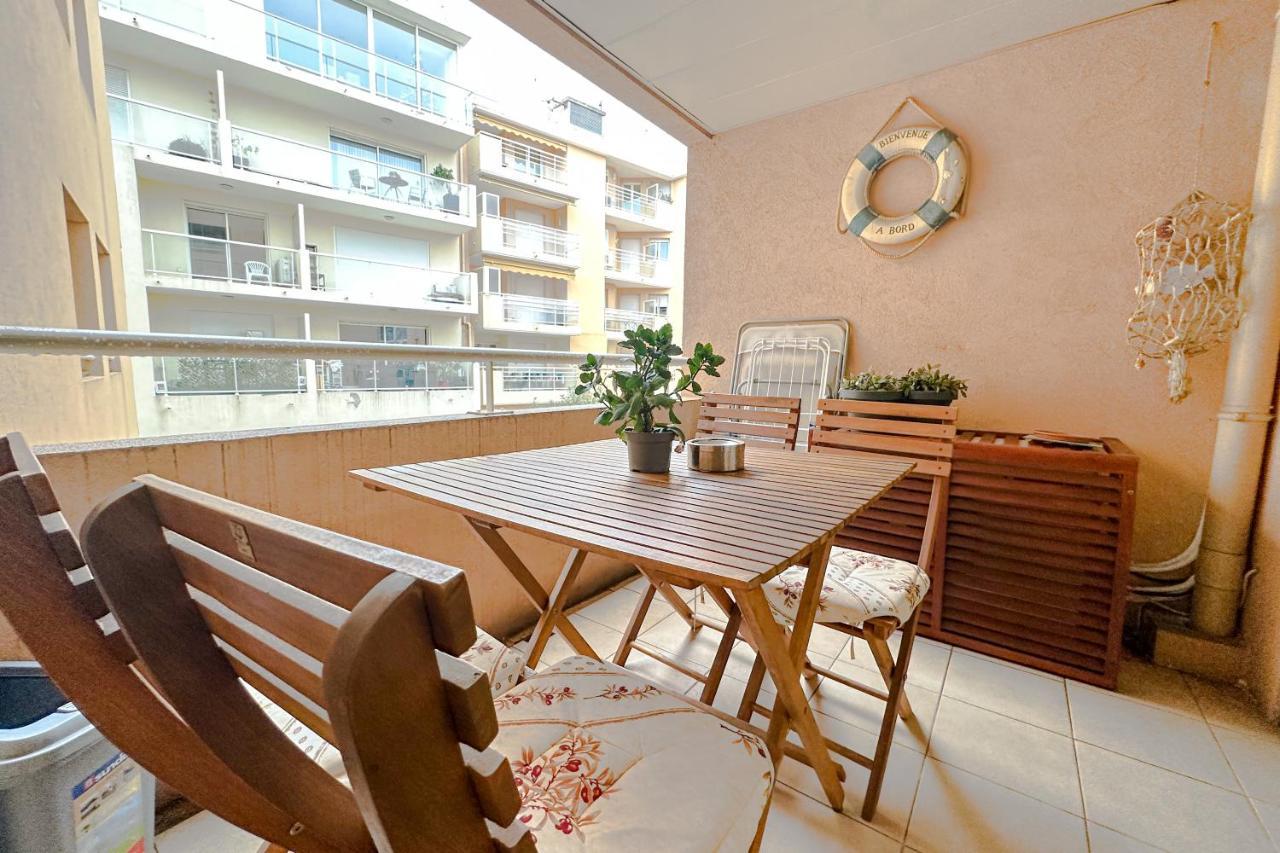 St Roch 2 - Appart 300 M De La Gare, Clim, Terrasse, Garage Antibes Buitenkant foto
